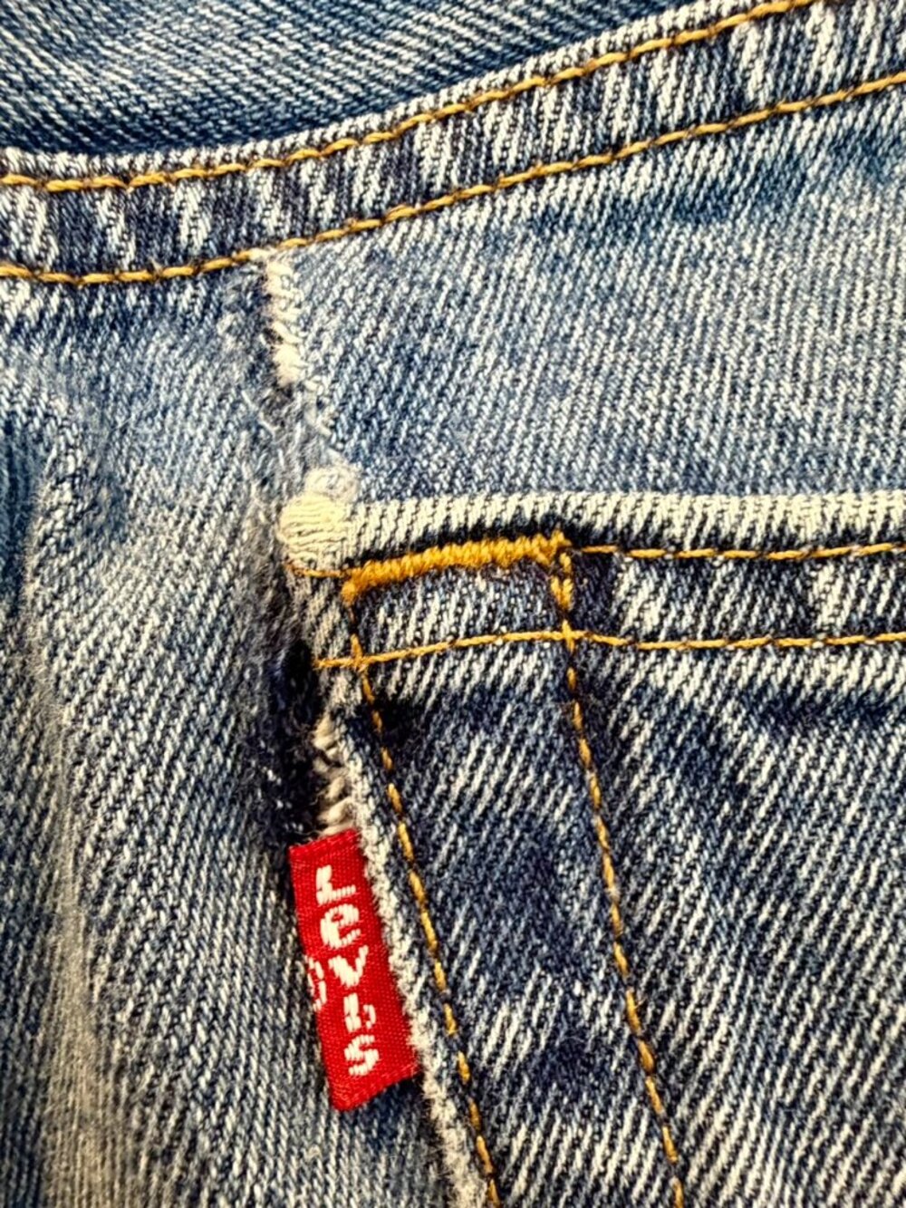 Levi’s 550 Relaxed Fit Jeans W33 L32 • Men’s Denim • Broken‑In • Pocket Patch - Picture 13 of 16
